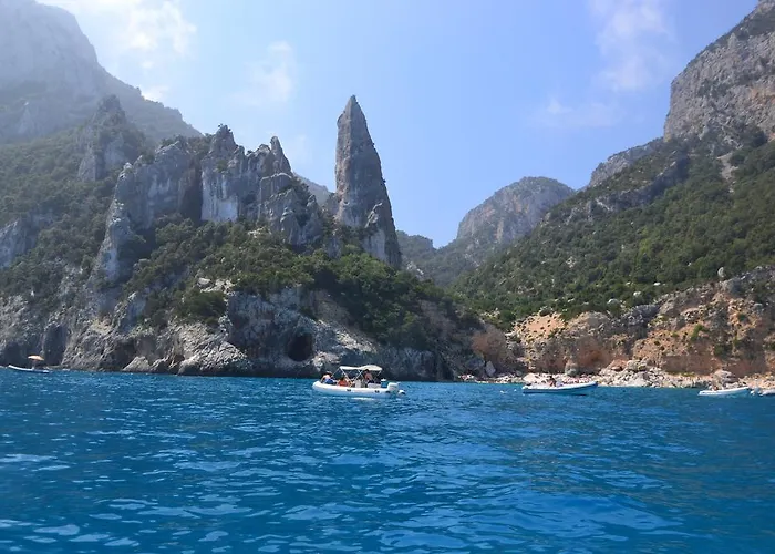 卡萨桑蒂那住宿加早餐旅馆 度假居 *