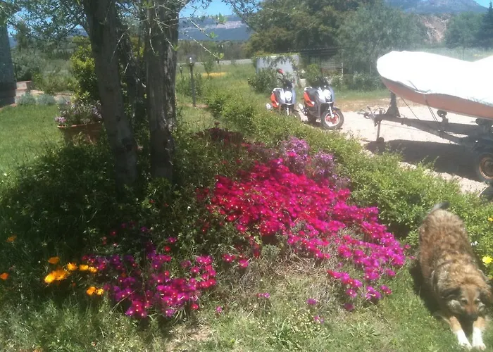 卡萨桑蒂那住宿加早餐旅馆 度假居 *