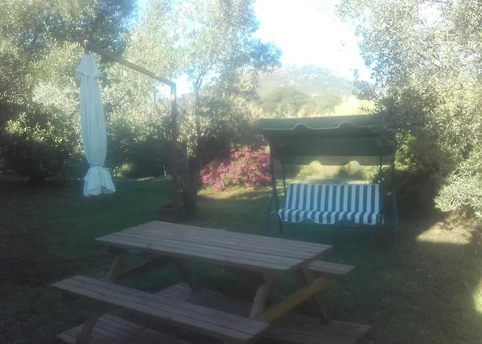 卡萨桑蒂那住宿加早餐旅馆 度假居 *