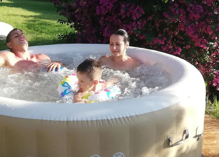 度假居 卡萨桑蒂那住宿加早餐旅馆 *